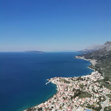 Apartment Zana *