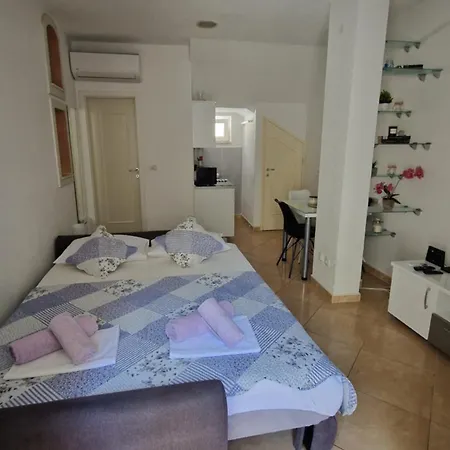 Zana Appartement Gradac (Split-Dalmatia)