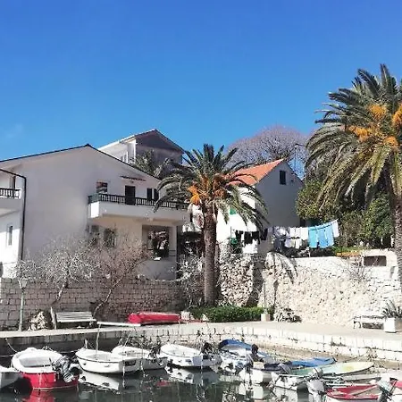 Zana Gradac (Split-Dalmatia)